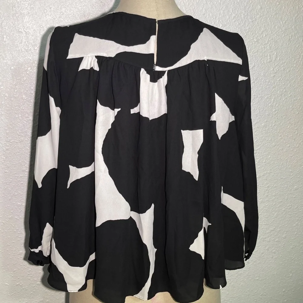 Kate Spade New York Make Magic Blot Dot Swing blouse size medium